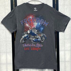 Freedom United We Ride Patriotic Motorcycle Graphic Tee Shirt Red White Blue USA